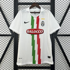 Camisa Retrô Juventus 2010