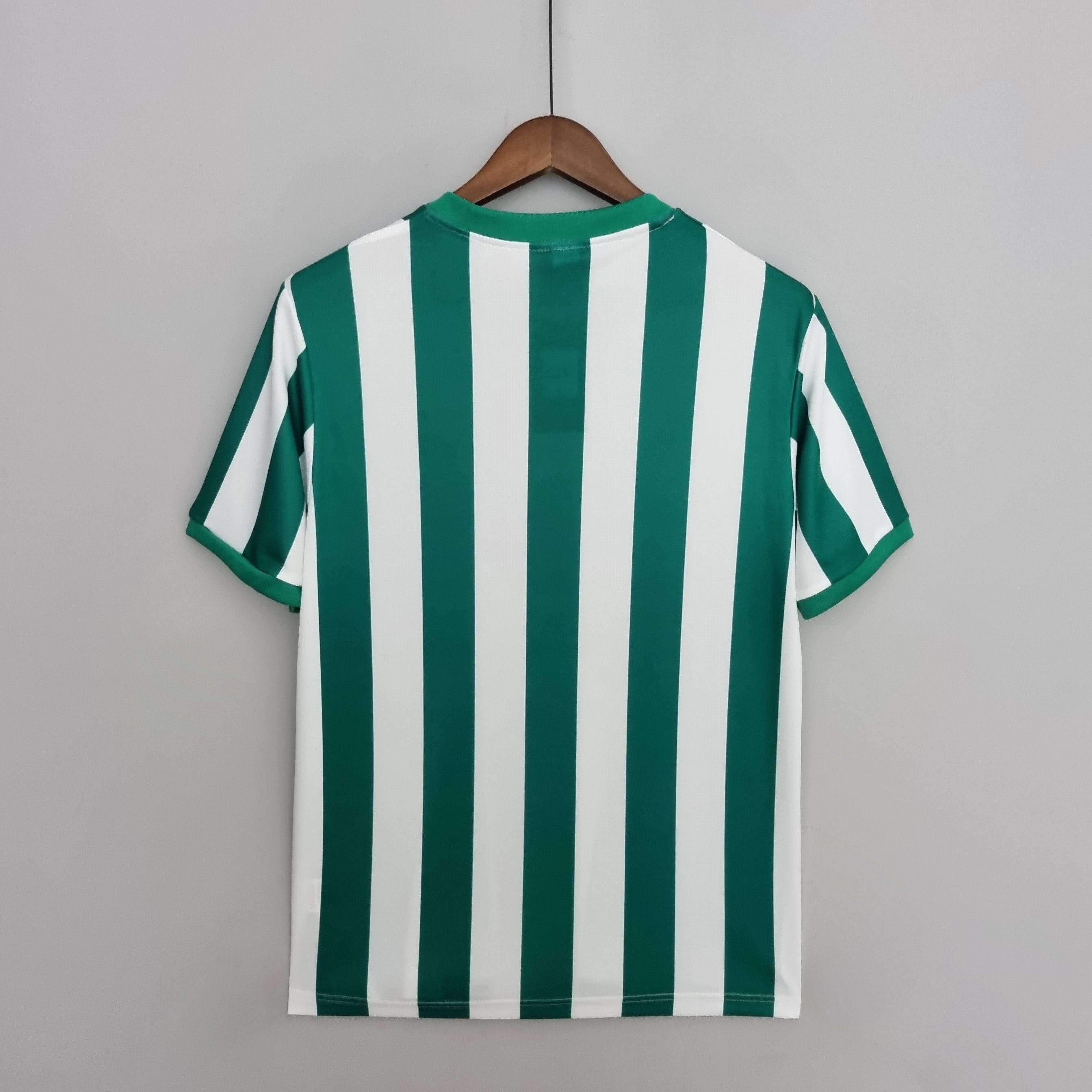 Camisa retrô do Real Betis de 1976 para casa