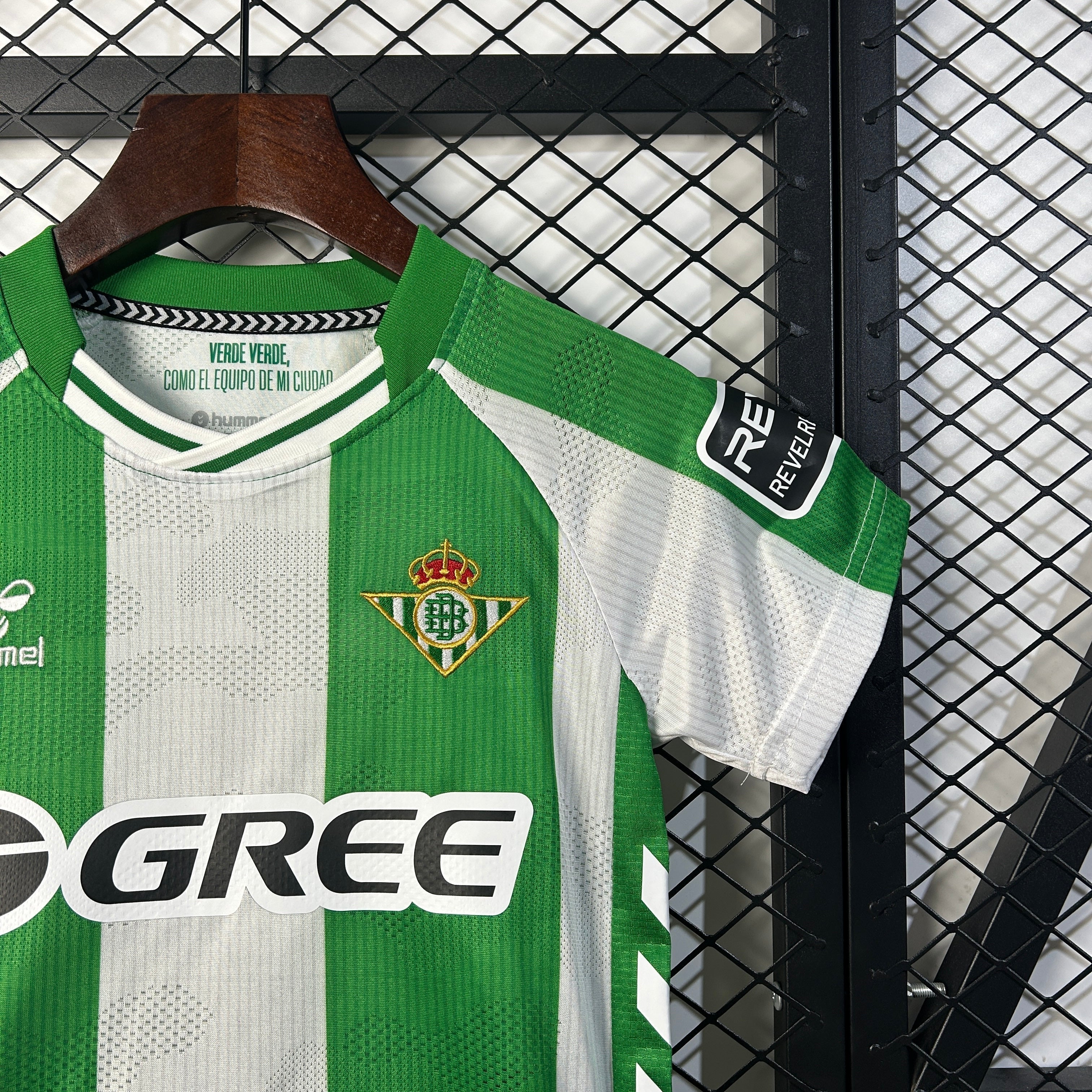 Kit Casa Real Betis 2025/26 - Infantil