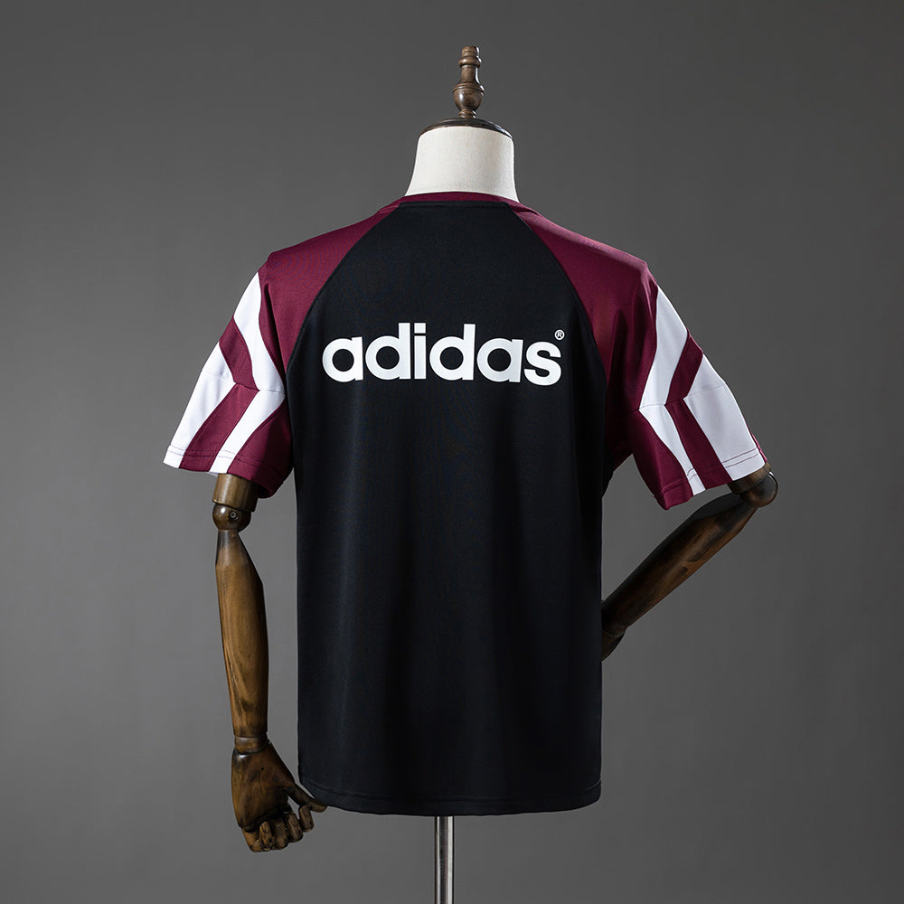 Newcastle United Retro Shirt 1995