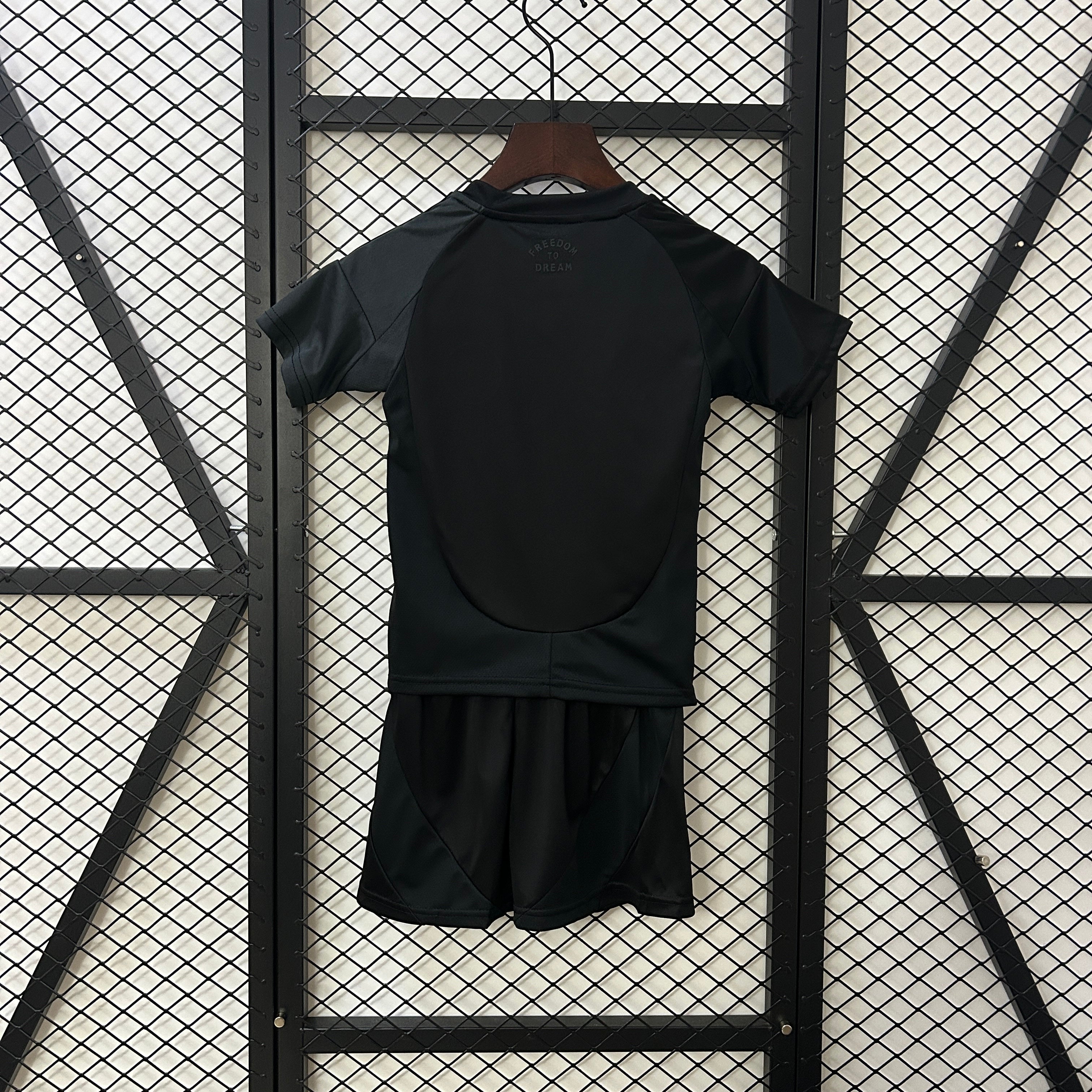 Inter Miami Away 2025/26 Kit - Kids