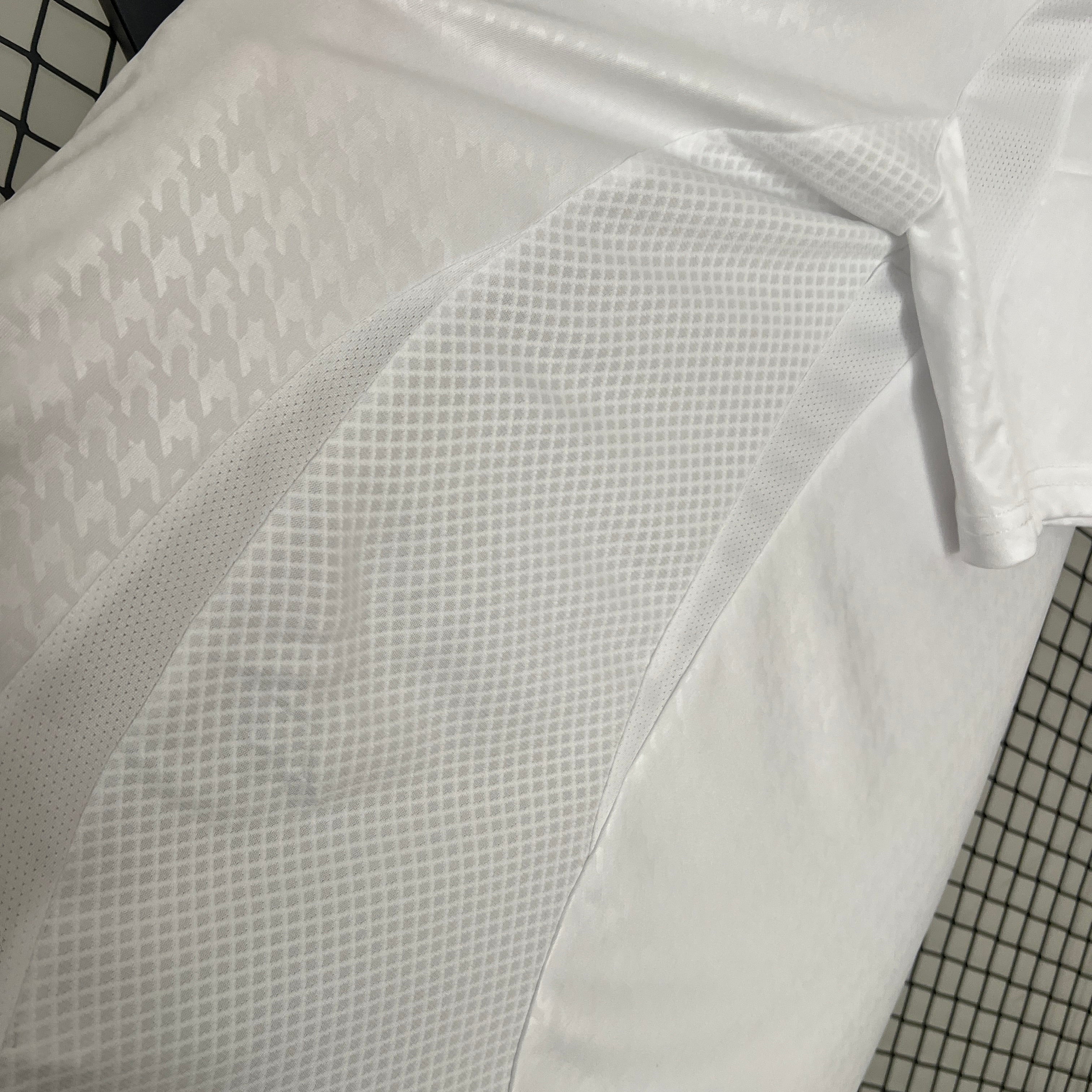Camisa Home Real Madrid 2024/25 – Com Patch UCL 15