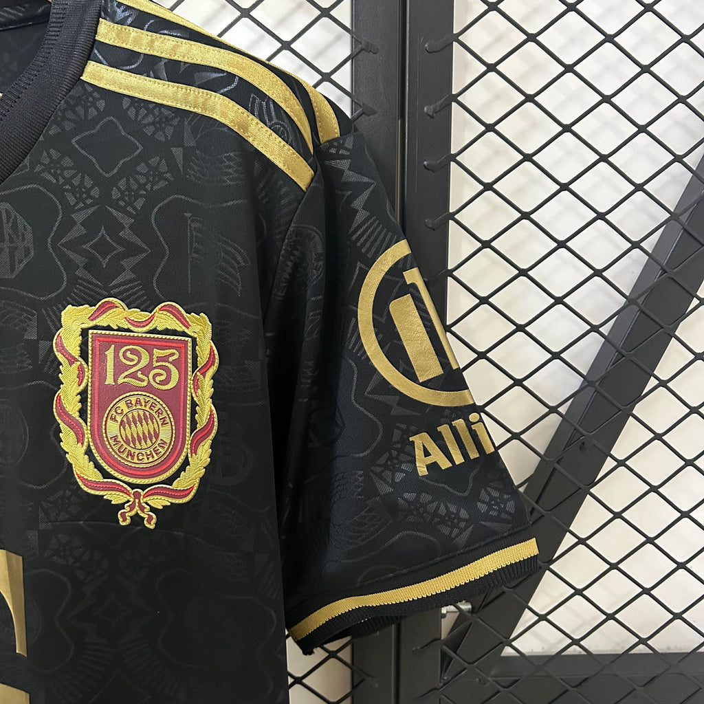 Bayern München Trikot 2025/26 - 125-jähriges Jubiläum