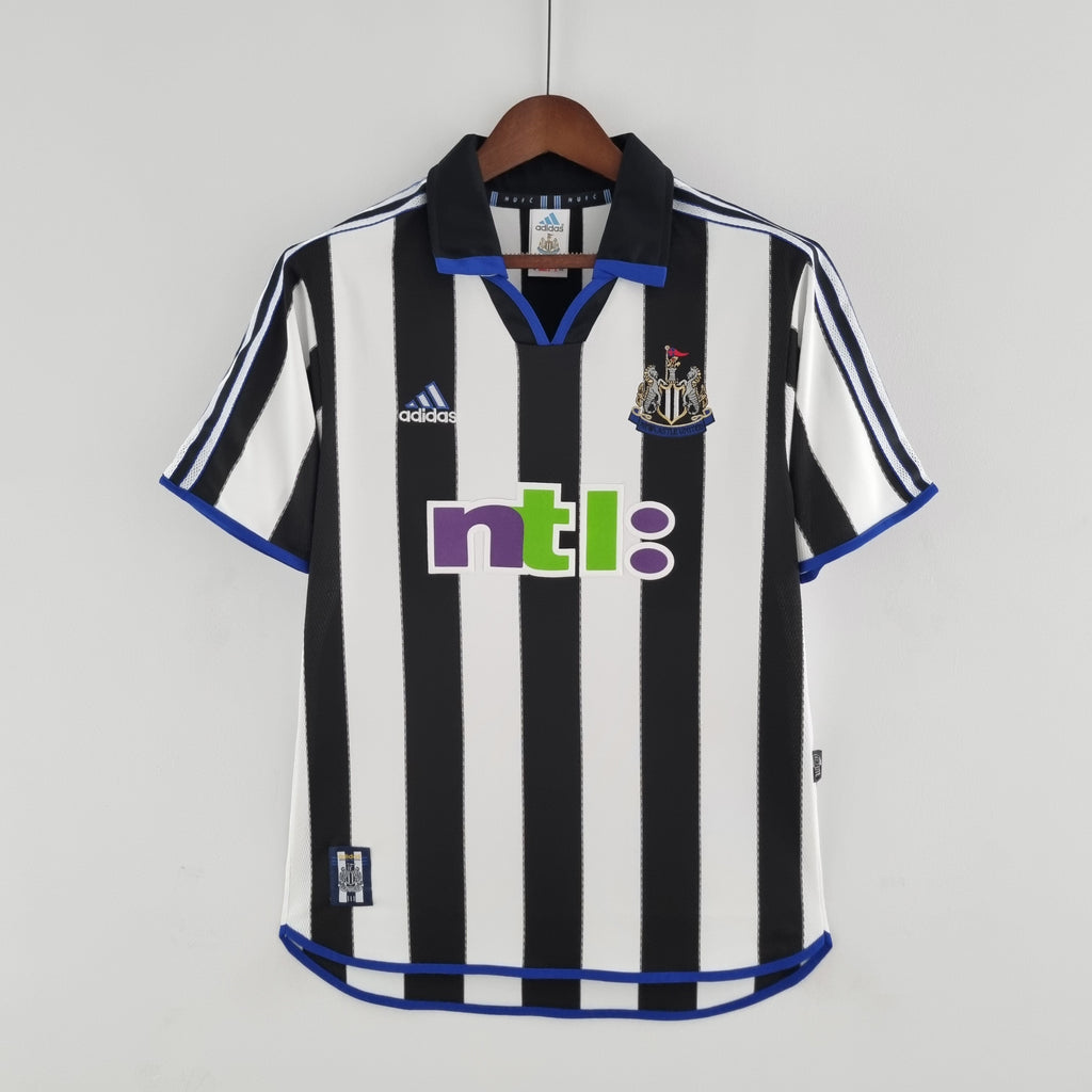 Newcastle United Retro Shirt 2000
