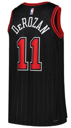 NBA Chicago Bulls-  DeMar DeRozan