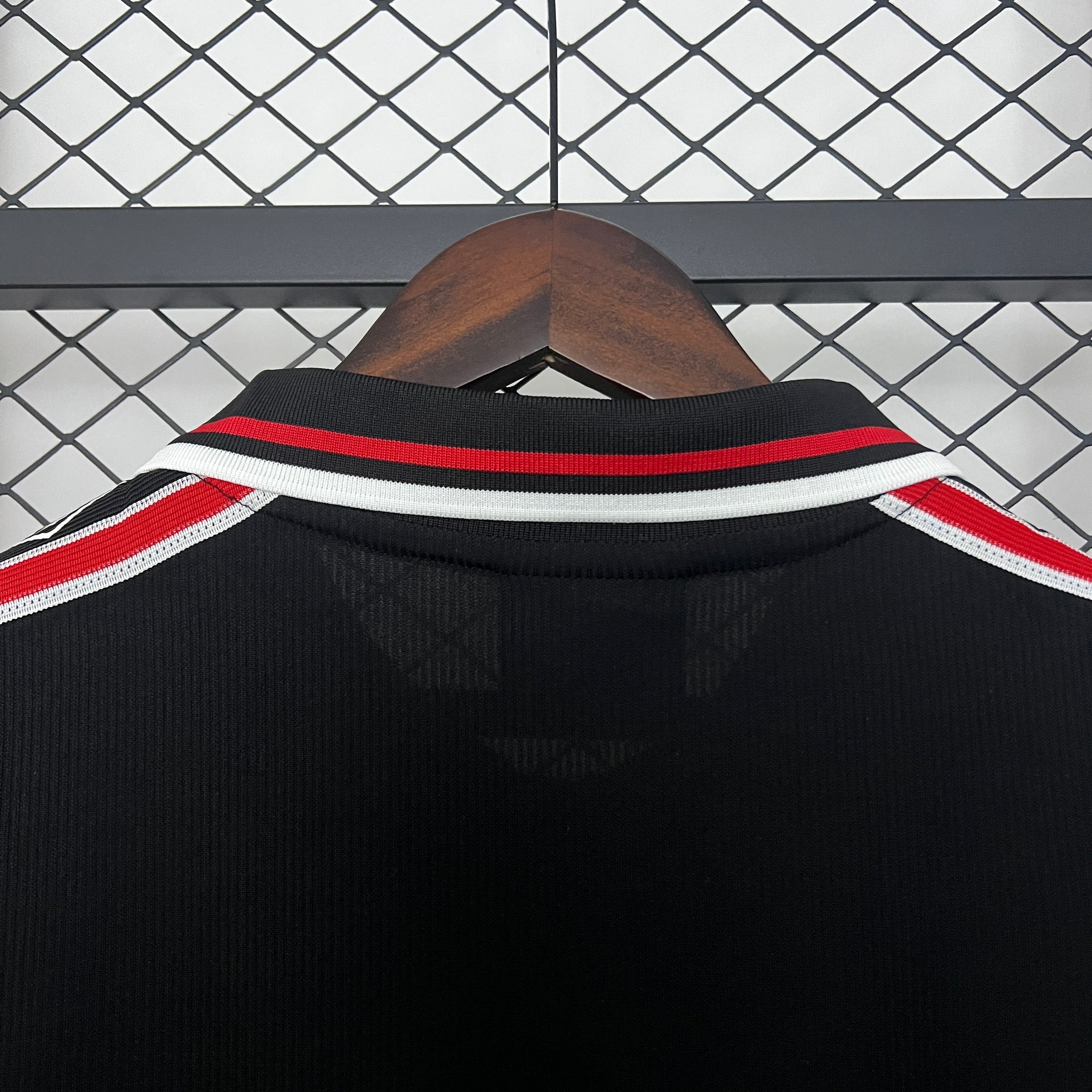 Manchester United Retro Shirt 1998