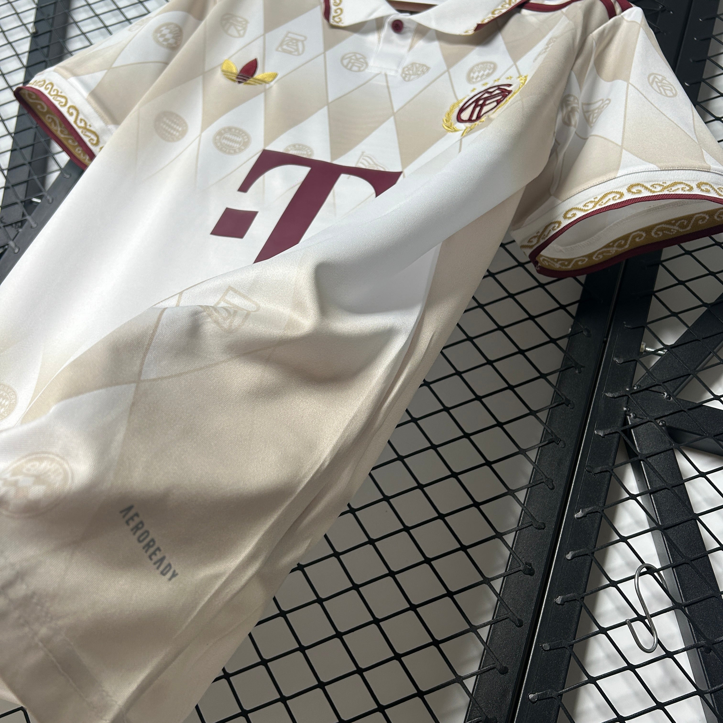 Bayern München Trikot 2025/26 - Sonderedition