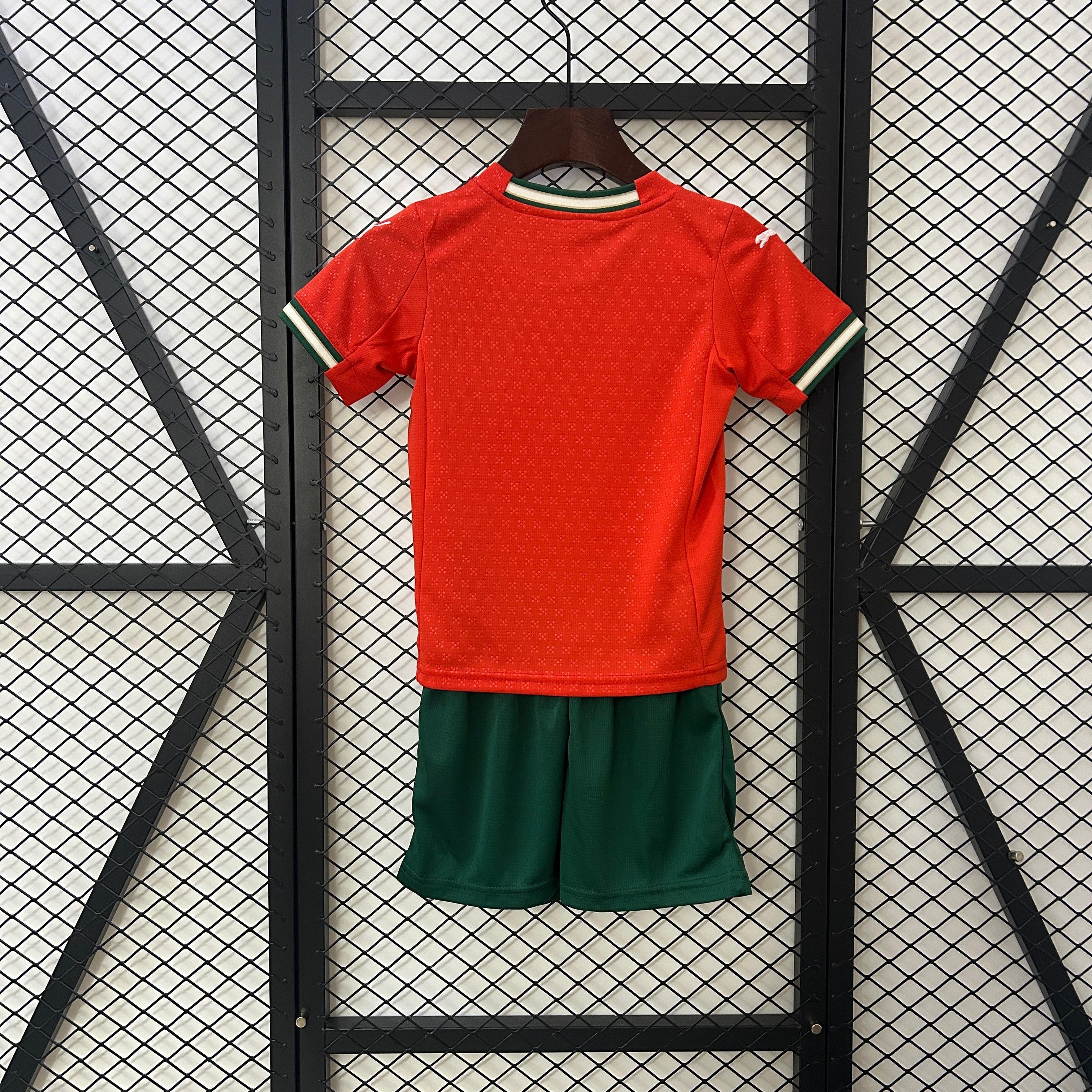 Kit Portugal Casa 2025/26 - Infantil