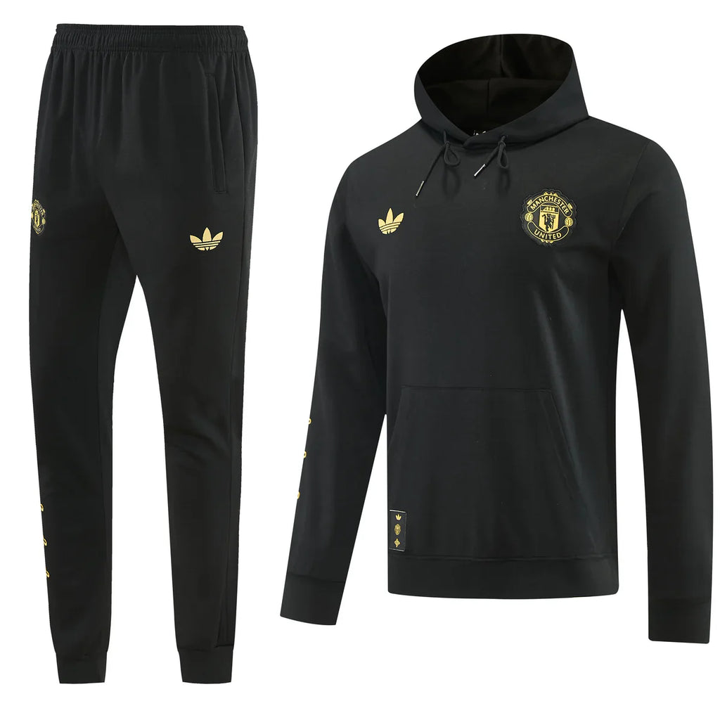 Manchester United Tracksuit 2026/27