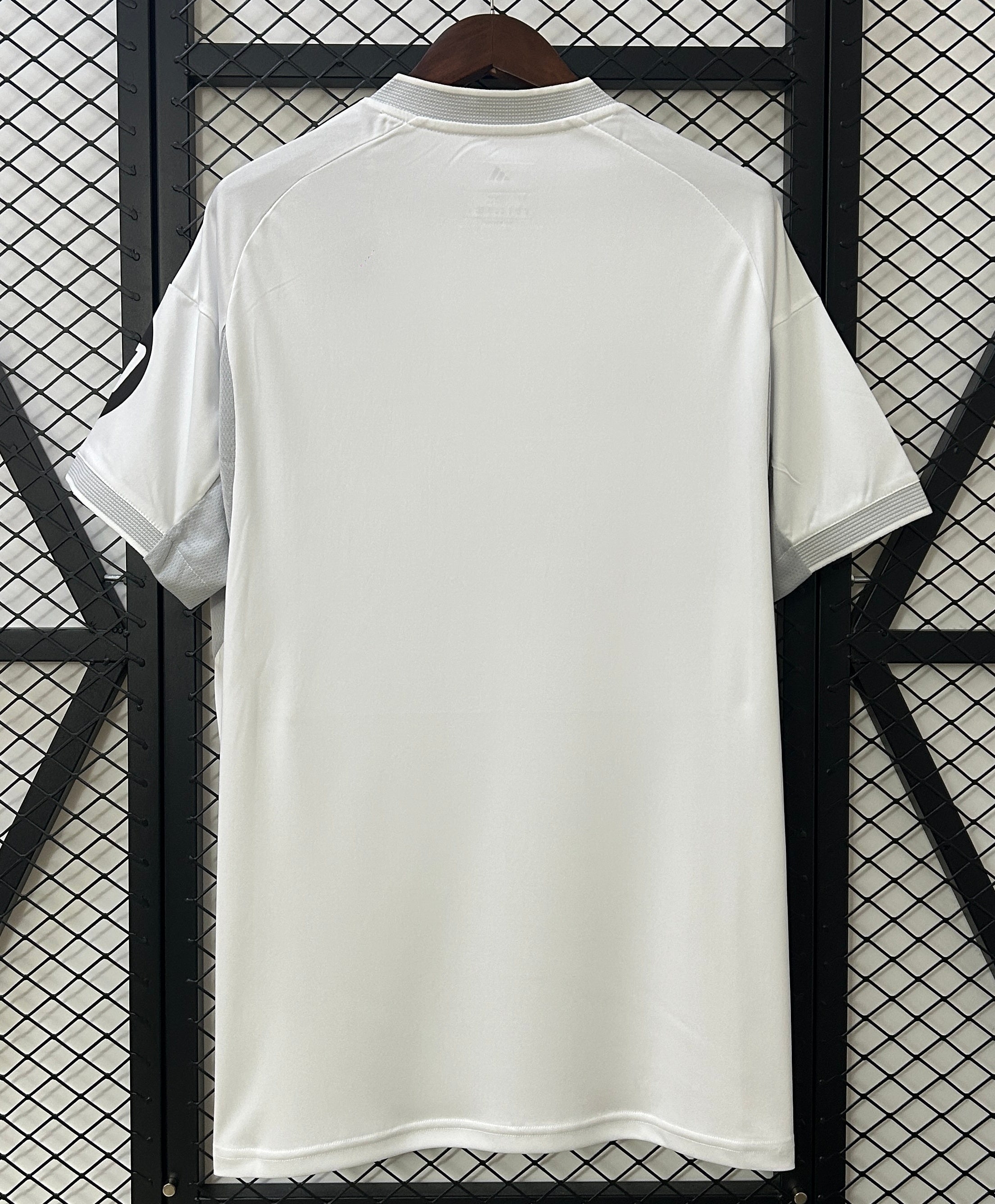 Camisa do Real Madrid Home 2025/26