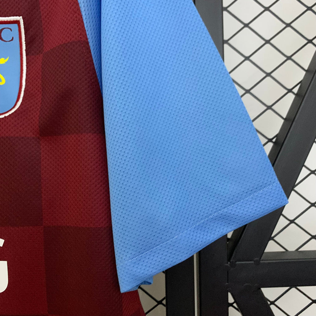 Aston Villa Retro Shirt 2011