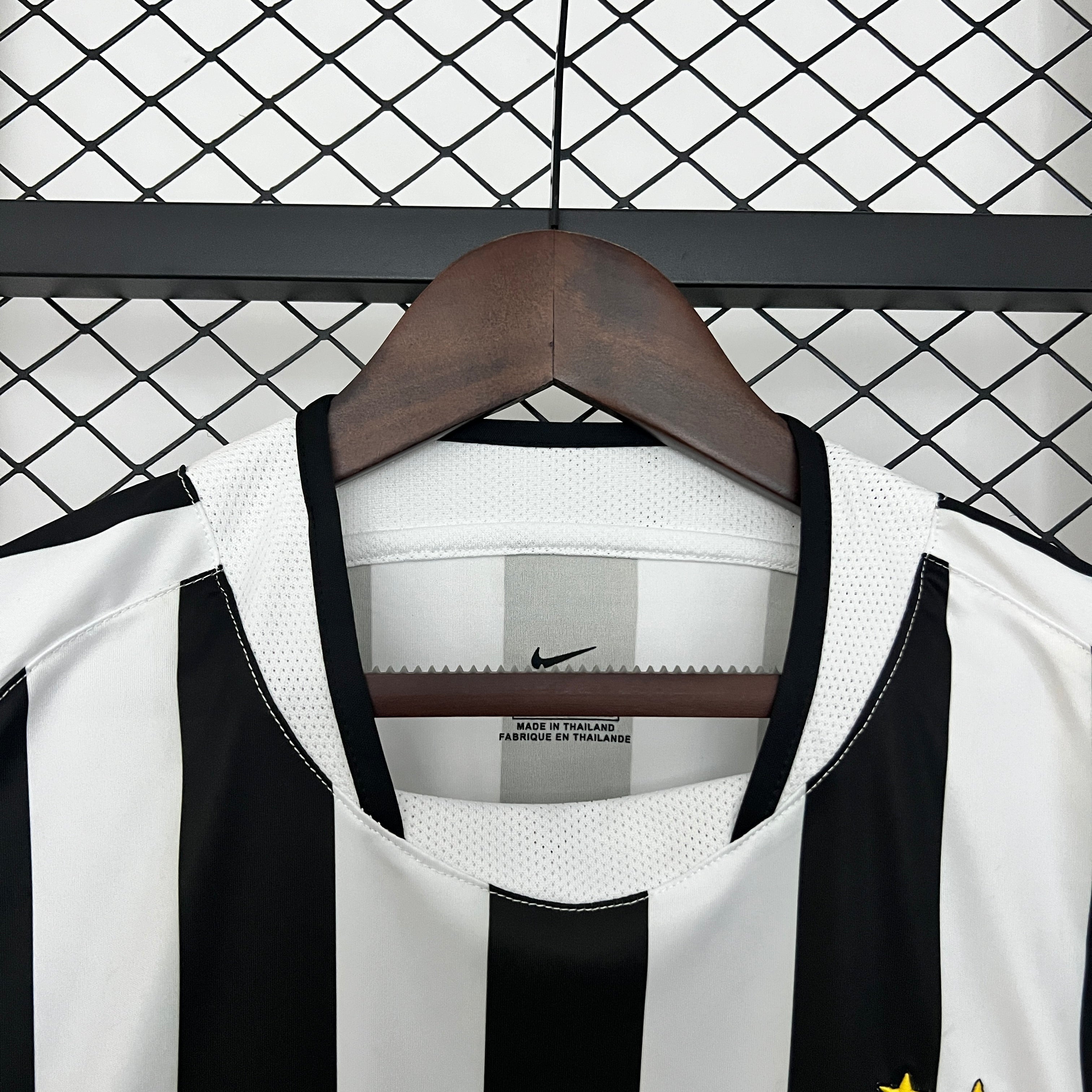 Camisa Retrô Juventus 2003