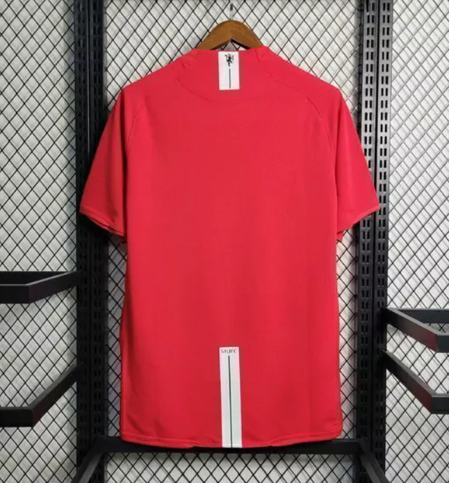 Manchester United Retro Shirt 2007