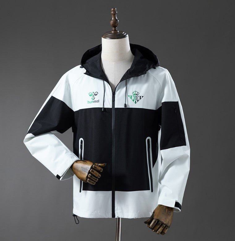 Real Betis Wasserabweisende Jacke 2025/26