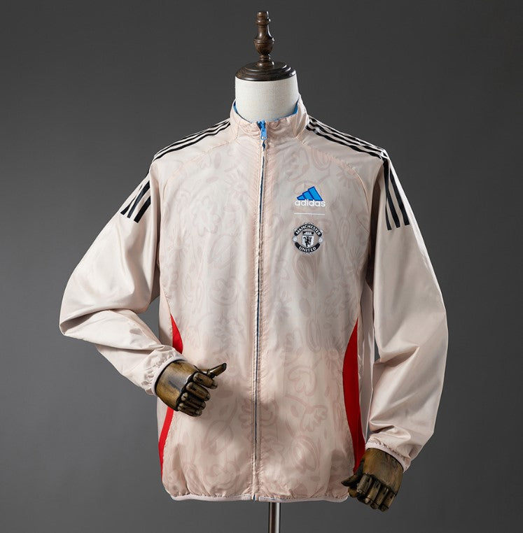 Manchester United Reversible Waterproof Jacket 2025/26