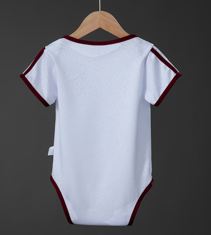Spanien Auswärts 2026/27 Baby-Body