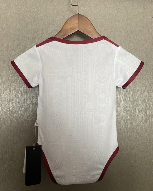 Arsenal Auswärts 2025/26 Baby-Strampler