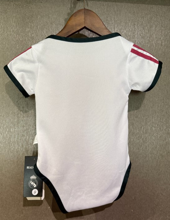 Real Madrid Home 2026/27 Baby-Bodysuit