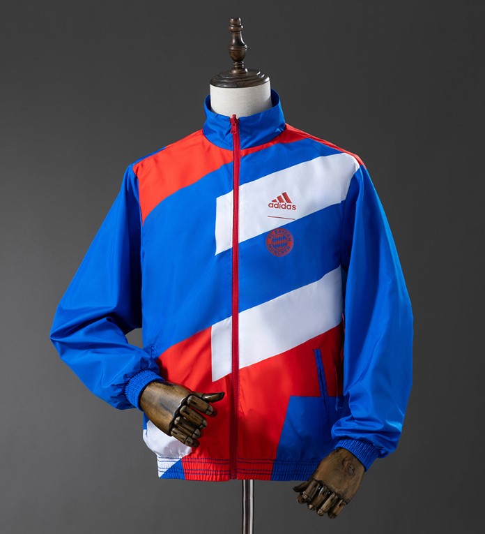 Bayern Munich Reversible Waterproof Jacket 2025/26