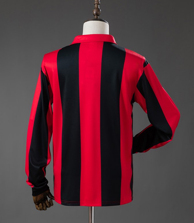 Eintracht Frankfurt Retro Shirt 1983 - Long Sleeve