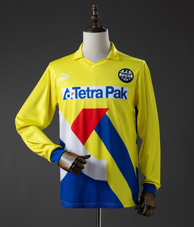 Eintracht Frankfurt Retro Shirt 1993 - Long Sleeve