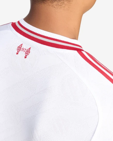 Camisa Home Real Madrid 2026/27 - Versão Jogador
