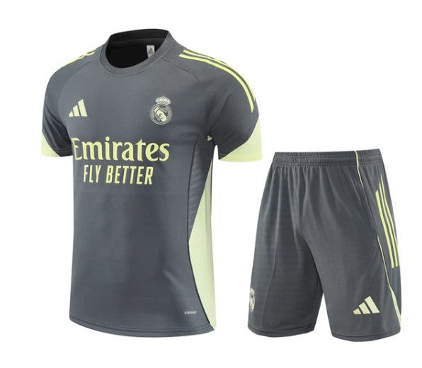 Conjunto de Treinamento Real Madrid 2025/26