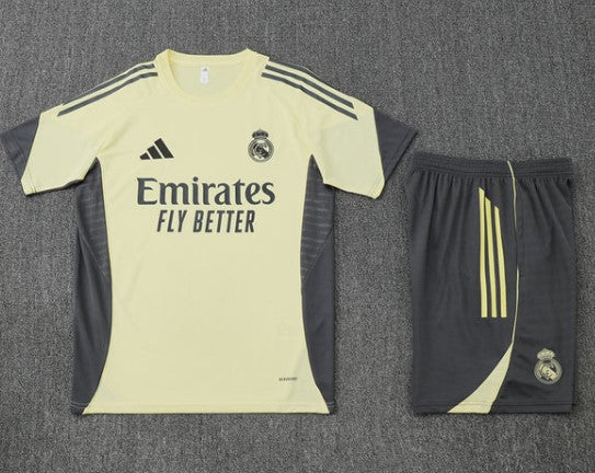 Conjunto de Treino Real Madrid 2025/26