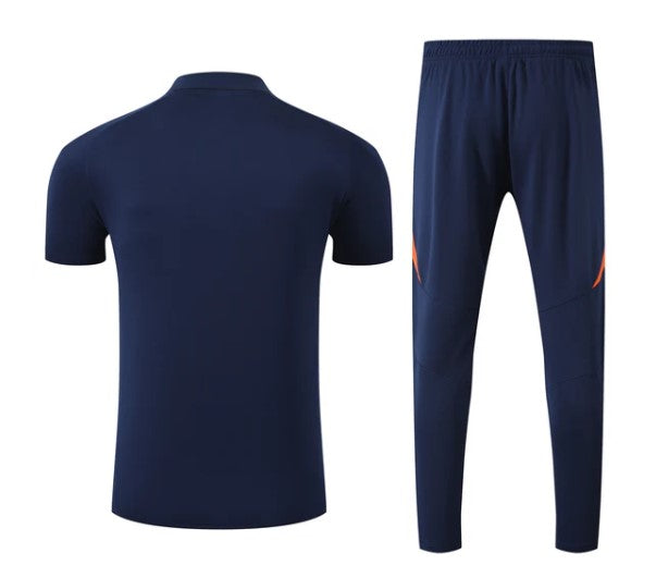 Juventus Training Set 2025/26– Shirt & Trousers