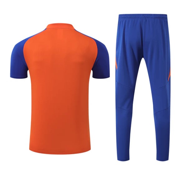 Juventus Training Set 2025/26– Shirt & Trousers