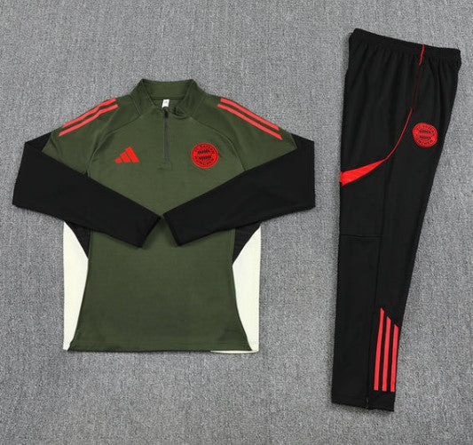 Bayern Munich Tracksuit 2025/26