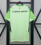 Bayern Munich Goalkeeper Shirt 2025/26