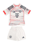 Kit Fora do Bayern de Munique 2025/26 - Infantil