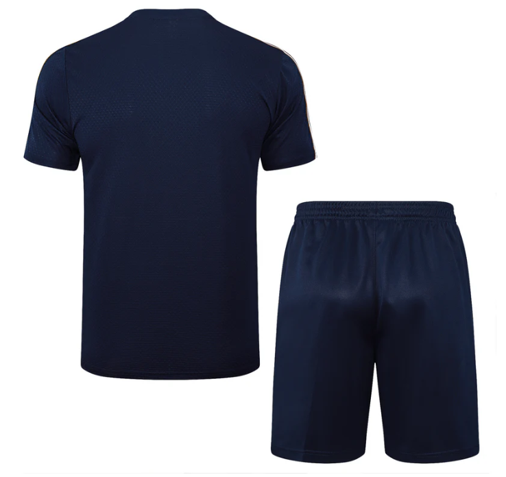 Conjunto de Treino Juventus 2025/26 - Infantil