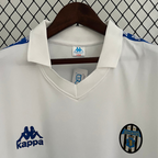 Camisa Retrô Juventus 1990