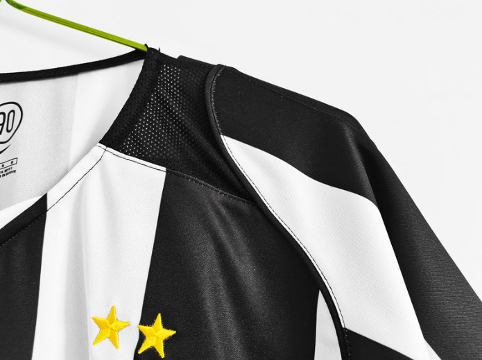 Juventus Retro Trikot 2004