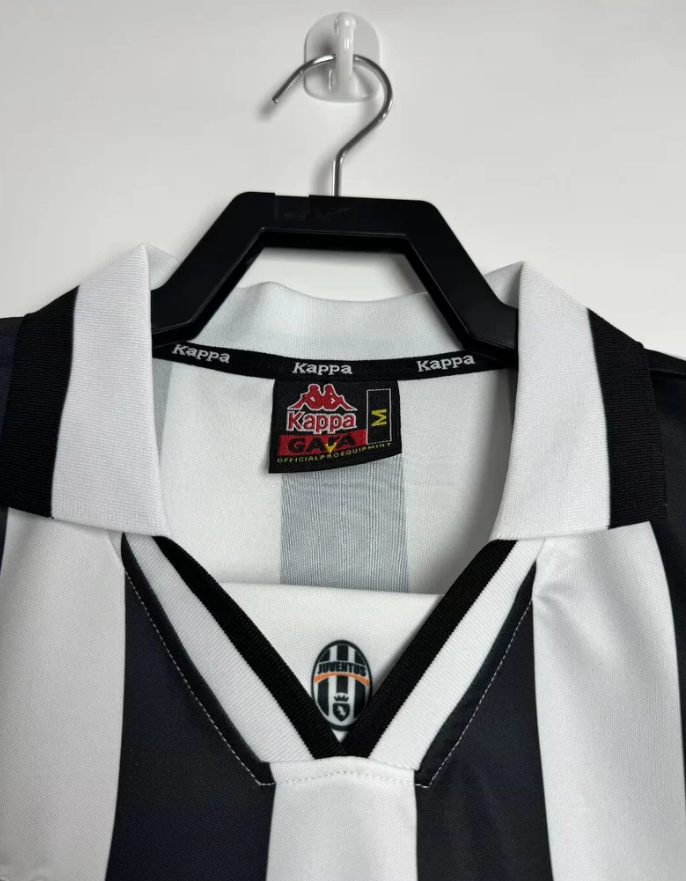 Camisa Retrô Juventus 1995