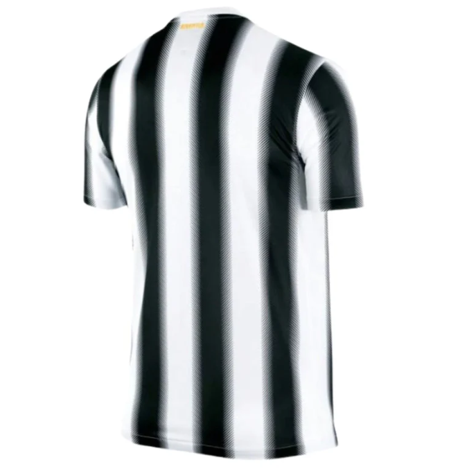 Juventus Retro Trikot 2011