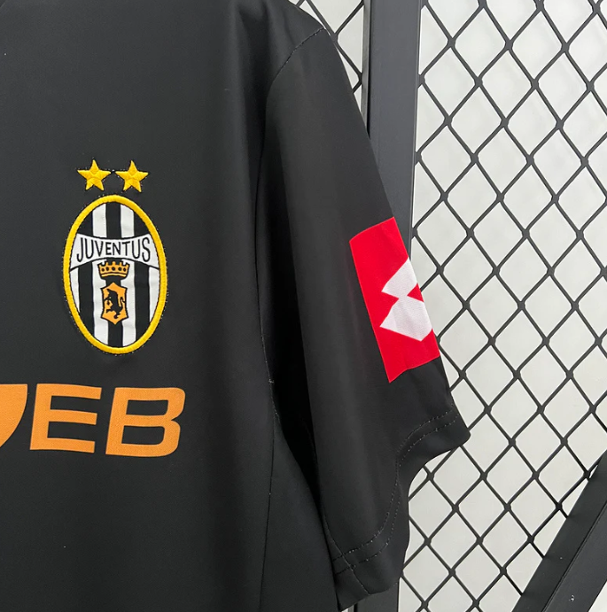 Juventus Retro Trikot 2001