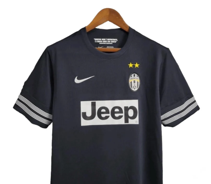 Camisa Retrô Juventus 2012