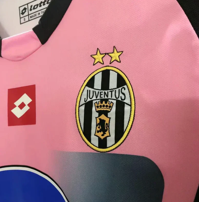 Camisa Retrô Juventus 2002