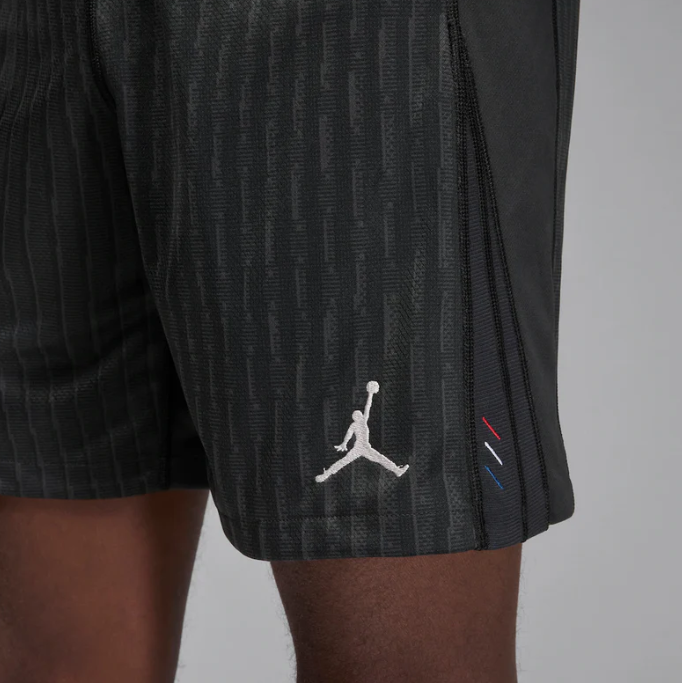 Shorts PSG Jordan Quarto Uniforme 2025/26