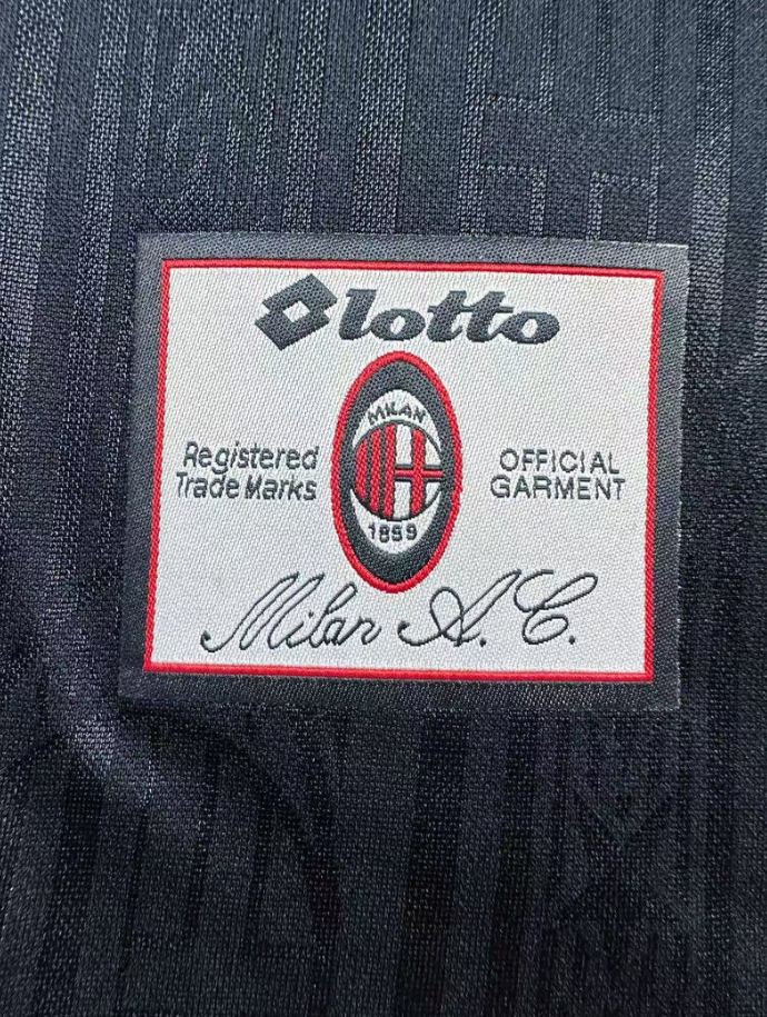 Camisa Retrô AC Milan 1997