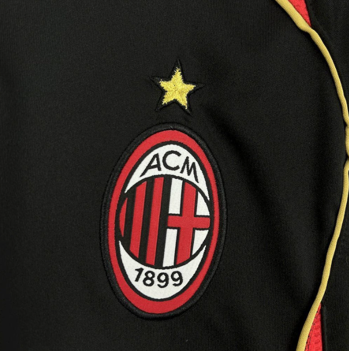 Camisa Retrô AC Milan 2006 - Manga Longa