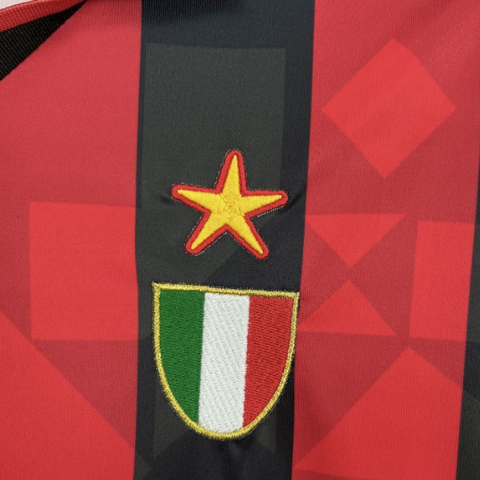Camisa Retrô AC Milan 1993 - Manga Longa