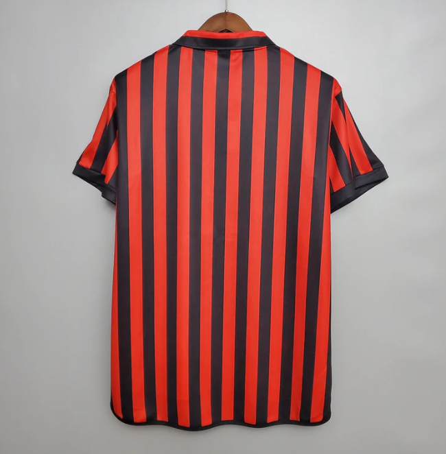 Camisa Retrô AC Milan 1999