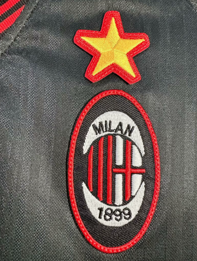 Camisa Retrô AC Milan 1997
