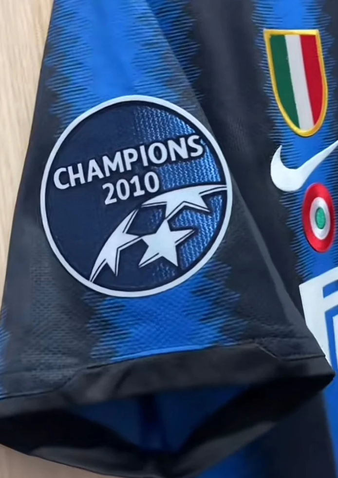 Inter Milan Retro Shirt 2010