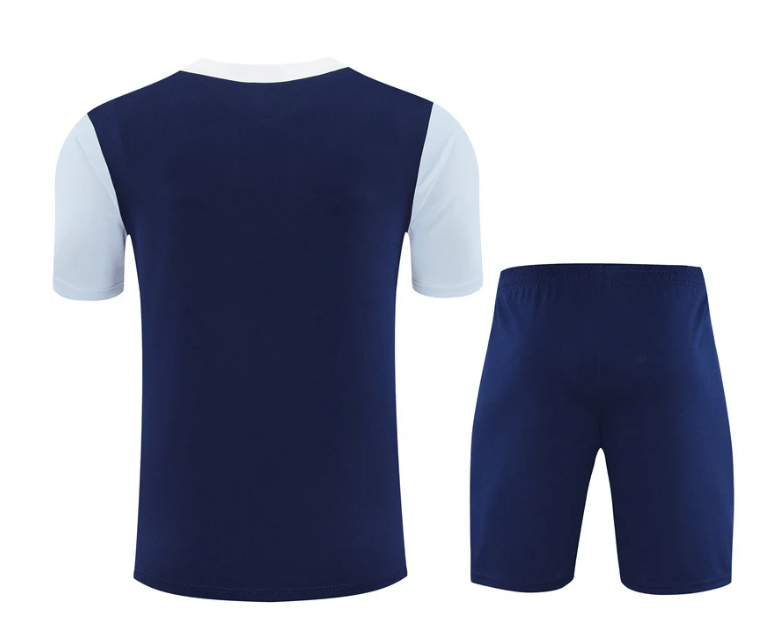Tottenham Training Set 2025/26