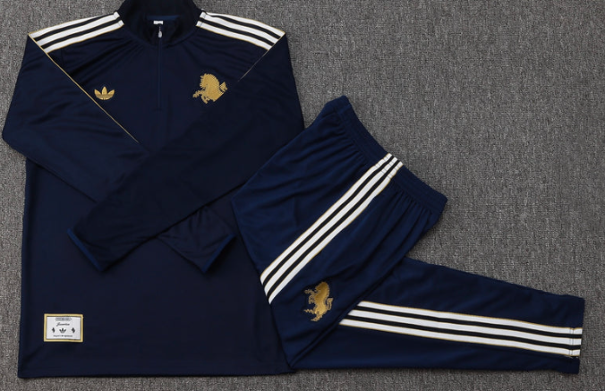 Juventus Kids Tracksuit 2025/26